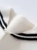 Suéter Casual com Base de Tricô Listrada, Gola Azul Marinho Solta Roupa Íntima Feminina, Doze Peças de Tricô Color Block Cachemir Slimming