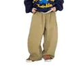 Pantalones largos de algodón puro para niños 2026 nuevo estilo de otoño, pantalones rectos holgados para niños mayores, pantalones casuales de pierna ancha para niños al por mayor