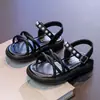 Sandalias para niñas, nueva colección de verano 2025, zapatos de princesa para niñas pequeñas, adecuados para actuaciones, con suelas suaves, para niñas de primaria