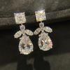 Cao Shi Super Flash Zircon Exquisitos Aretes Forma de Gota Largos Delgados Accesorios Nupciales Boda Compromiso Aretes Combinables