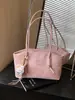 Bolso femenino transfronterizo elegante de gran capacidad, nuevo bolso de hombro cruzado de nicho para primavera/verano 2026, bolso tote casual