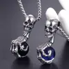 Collar con colgante de garra de fantasma de calavera vintage para hombre, estilo europeo y americano dominante, rock, acero inoxidable, cabeza de fantasma, titanio, joyería
