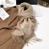 Bufanda de Lana Bordada Cálida para Otoño e Invierno Chal Cheongsam Regalo de Alta Gama Regalo del Día de la Madre Cumpleaños para Personas Mayores