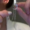 Novos Brincos de Gancho de Orelha Borboleta Super Brilhantes Full Diamond Sem Furos na Orelha Design de Clipe de Orelha Senso de Nicho Senso Avançado Brincos de Tarraxa