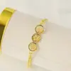 Distrito Lu Suministro Transfronterizo Moda Europea y Americana Cobre Microincrustaciones Circonita Joyería Nuevo Chapado en Oro Real Pulsera de Estrella de Cinco Puntas para Mujer