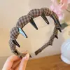Diadema con Peine de Tela a Cuadros Vintage para Mujer 2025 Nuevo Estilo Elegante Sencillo Pinza para el Cabello de Presión Alta Corona Alta Diadema Estilo Universitario