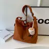 2026 Bolso Nuevo de Tela de Nylon para Mujer Bolso Tote Gran Capacidad Verano Cruzado Versátil Bolso de Hombro para Clase y Viajes