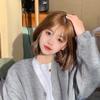 Peruca Curta para Celebridade da Internet para Mulheres, Peruca Cheia Natural com Franja, Estilo Bob para Rostos Redondos, Penteado Curto Realista