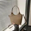 Bolso Casual y Elegante para Mujer 2026 Nueva Moda Bolso Cubo para Viajes Diarios con un Toque de Lujo y un Chic Diseño Cruzado
