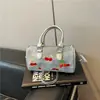 2026 Verão Nova Bolsa de Mão Doce Cereja Bolsa Boston Jeans Azul Feminina Pequena Bolsa Tote Atacado Bolsas Femininas