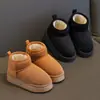 Zapatos de invierno de algodón para niños, engrosados y forrados de felpa, cálidos, cómodos, antideslizantes, adecuados para niños y niñas, con talones cubiertos, se pueden usar en exteriores
