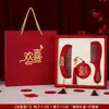 Conjunto de Espelho e Pente Vermelho para Casamento Borla Personagem Espelho Espelho Redondo Caixa de Presente Preparação para o Casamento da Noiva Celebração de Casamento Suprimentos para Banquete