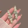 Presilha de cabelo vintage estilo francês com pérolas para mulheres, presilha requintada para franja lateral, acessório de cabelo elegante e bonito tipo bico de pato, compacto