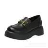 Mocassins de Tamanho Pequeno 2024 Novo Estilo Britânico Sapatos Pequenos de Couro Estilo Preppy Sapatos Baixos de Solado Grosso Sapatos Femininos Primavera e Outono Couro Genuíno