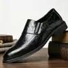 Zapatos cruzados para hombre más vendidos en Amazon y AliExpress, nuevos zapatos de cuero casual de vestir formales de otoño, zapatos de boda para hombres
