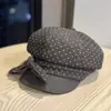 Novo chapéu octogonal versátil estilo coreano com laço de bolinhas para mulheres, boina de moda retrô para primavera e outono, boné de jornaleiro que afina o rosto
