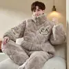 Pijama Engrosado de Invierno con Forro de Polar Acolchado de Tres Capas Coral Fleece Franela Otoño e Invierno Ropa de Casa Cálida para Hombre traje