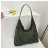 Bolsa de camurça de nicho feminina 2024 nova bolsa de ombro de grande capacidade da moda bolsa casual para todos os tipos de viagem bolsa tote