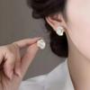 Elegantes Pendientes Franceses de Alta Gama con Aguja de Plata S925, Incrustados con Diamantes y Nubes con Aceite Goteante, Pendientes Exquisitos y Versátiles
