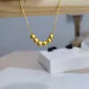 Novo colar feminino de pequenas contas douradas 2023 com pingente de contas da sorte, presente de aniversário para a mãe