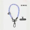 Lanyard de teléfono moderno y colorido, accesorio anti-pérdida, correa corta unisex con clip trasero, adecuado para senderismo y uso al aire libre como accesorio cruzado