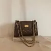 Bolso de mano para mujer 2026 verano nuevo retro con cadena y patrón de diamantes con cierre de candado, bolso cruzado cuadrado pequeño versátil para el trabajo