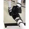 Mocassins Estilo Japonês Fofos Cor Sólida Versátil Sapato de Fivela de Tira Única para Mulheres com Tachas 2024L Sapatos Pequenos de Couro para Mulheres Ol
