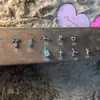 Pendientes Divertidos para Niños con Llave Secreta Lindos Divertidos Tridimensionales Creativos de Pedrería Combinan con Todo Pendiente de Cartílago Pendiente de Oreja Pendientes Pequeños y Delicados para Mujer