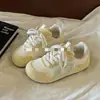 Zapatos Blancos Dulces de Oso de Dibujos Animados Ligeros de Moda para Mujer 2026 Primavera Nuevos Ins Estudiante Versátiles Zapatillas Deportivas