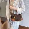 Bolso Bandolera de Hombro Único de Lujo Ligero Nicho de Alta Gama para Mujer 2025 Nuevo Nicho Retro Estampado Bolso Dumpling de Axila