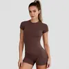 Conjunto esportivo popular ZORA Europeu e Americano dfyn de manga curta + shorts secagem rápida para yoga fitness feminino conjuntos de yoga