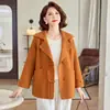 Casaco Cardigan da Nova Moda Outono/Inverno 2026 para Mães, Jaqueta Versátil Casual Elegante e Rejuvenescedora Plus Size para Mulheres de Meia-Idade