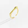 Anillo de Piedra de la Suerte Colorido de Moda y de Alta Gama con Apertura Ajustable e Índice Incrustado con Circonita para Mujer con Diseño Versátil