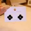 Pendientes de plata S925 con forma de aguja, estilo coreano, sencillos, de cuatro hojas, pequeños y exquisitos, de alta gama y a la moda, que combinan con todo para mujer.