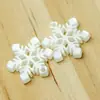 Botões de Floco de Neve de Natal em Resina Decoração para Suéter Casaco Acessórios de Vestuário Botões Artesanais DIY Botões Decorativos Acessórios
