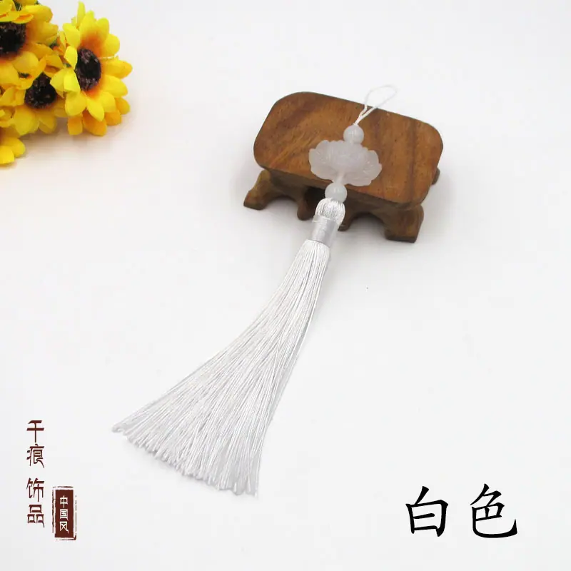白色.jpg