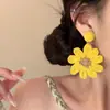 Vacaciones Brillantes~ Pendientes de Borla con Flores Amarillas Súper de Hada para Mujer, Pendientes con Ambiente de Playa, Súper Hermosos Accesorios de Oreja para Vacaciones