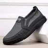 Sapatos de Pano Old Beijing de Tamanho Grande para Homens, Sapatos Individuais Respiráveis para Primavera e Outono, Sapatos para Pais de Meia-Idade e Idosos, Tamanho 47 Sapatos Slip-On com Design Color-Blocking