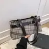 Bolsa de Axila Versátil de Alta Qualidade para Mulheres 2026 Nova Moda Bolsa de Ombro Bolsa Feminina Bolsa Tote Grande Capacidade para o Dia a Dia