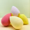 Atacado de Fábrica Fornecedora Esponjas de Beleza Personalizadas de Formatos Especiais: Formato de Amendoim, Formato de Cabaça, Formato de Diamante e Pincéis de Pó com Corte Angulado Que Não Absorvem Muito Pó