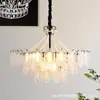 Candelabro de sala de estar estilo francés-italiano, lámpara de cristal minimalista post-moderna de color crema para dormitorio principal, lámpara de cristal de lujo ligero para comedor
