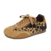 Zapatillas de Entrenamiento Alemanas Retro de Suela Gruesa para Mujer 2026 Nuevo Otoño Versátiles para Personas Bajas que Aumentan la Altura Casual de Caña Baja Zapatos de Tabla Forrest Gump