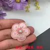 Patch Adesivo Pequeno Pérola Flor de Ameixa para Roupa Decalque Tamanho Pequeno Bordado Pétala Bolsa Sapatos Reparo Decoração Patch para Buraco