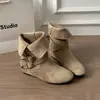 Botas Curtas Plataforma Estilo Western Retrô Femininas Chegada Nova Outono 2026 Dobráveis Couro Fosco Sensação Relaxada Botas Femininas de Cano Médio