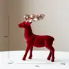 Adornos de renos navideños, decoraciones de ciervos rojos aterciopelados, decoraciones festivas de mesa, escaparates navideños