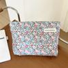 Bolsa Cosmética Floral Suave Pequena Fresca Grande Capacidade Bolsa de Armazenamento Portátil Viagem Bolsa de Armazenamento para Skincare Bolsa de Lavagem