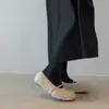 Estilo Novo de Inverno 2026 Sapatos Peludos Macios de Bico Redondo para Mulheres, Boca Rasa Estilo Francês, Forrados com Lã, Quentes Sapatos Mary Jane