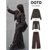 Chamarra con Capucha Color Café Oscuro Traje Deportivo de Principios de Otoño para Mujer Nuevo Estilo 2026 Corte Relajado Estilo Coreano Conjunto Completo