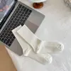 Meias Cinzas para Mulheres, Meias da Moda para Meia-Panturrilha de Primavera e Outono, Algodão Puro, Estilo Ballet Japonês, Combinadas com Tênis de Treino Alemães, Meias Folgadas Empilhadas
