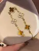 [Ouro de Quatro Folhas] Série Flores Retrô ~ Pulseira de Olho de Tigre Trevo de Quatro Folhas Diamante Bolha Conjunto de Colar e Brincos Femininos